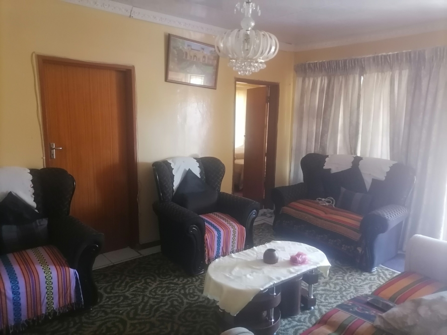 3 Bedroom Property for Sale in Zwelitsha Eastern Cape